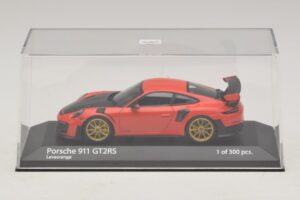 Porsche 911 991.2 GT2 RS Oranžen Minichamps 1:43 410067229 Kovina – slika 4 od 5