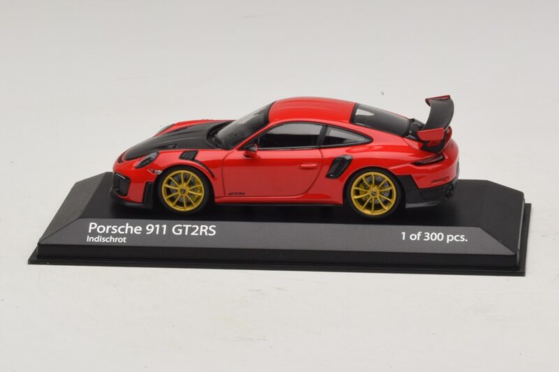 Porsche 911 991.2 GT2 RS Rdeč Minichamps 1:43 410067227 Kovina