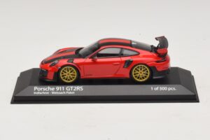 Porsche 911 991.2 GT2 RS Weissach Package Rdeč Minichamps 1:43 410067221 Diecast