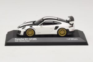 Porsche 911 991.2 GT2 RS Weissach Package Bel Minichamps 1:43 410067222 Diecast
