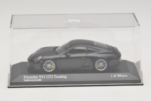 Porsche 911 991.2 GT3 Touring Črna Metalik Minichamps 1:43 410067424 Diecast – slika 4 od 5