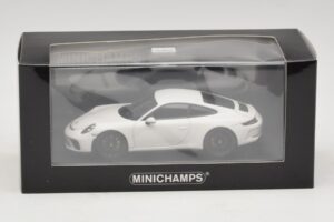 Porsche 911 991.2 GT3 Touring Bel Minichamps 1:43 410067420 Kovina – slika 5 od 5