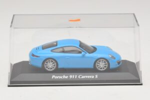 Porsche 911 991 Carrera S Moder Maxichamps 1:43 940060220 Kovina – slika 4 od 5