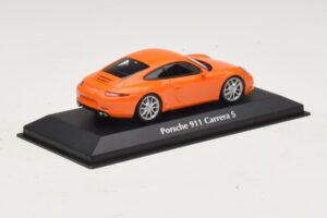Porsche 911 991 Carrera S Oranžen Maxichamps 1:43 940060221 Kovina – slika 2 od 5