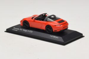 Porsche 911 991 Targa 4 GTS Oranžen Minichamps 1:43 410067341 Kovina – slika 3 od 5