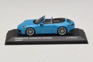 Porsche 911 992 Carrera 4S Kabriolet Moder Minichamps 1:43 410069332 Kovina