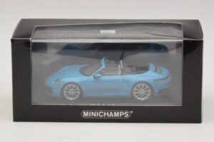 Porsche 911 992 Carrera 4S Kabriolet Moder Minichamps 1:43 410069332 Kovina – slika 5 od 5