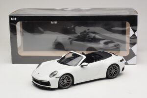 Porsche 911 992 Carrera 4S Kabriolet Bel Minichamps 1:18 155067330 Kovina – slika 6 od 6