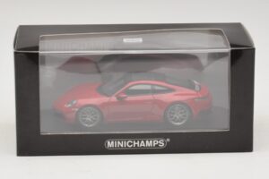 Porsche 911 992 Carrera 4S Rdeč Minichamps 1:43 410069321 Kovina – slika 5 od 5