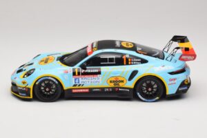Porsche 911 992 Rally GT #1 C. Cherain / D. Withers Rallye de Wallonie 2025 IXO 1:18 18RMC254 Kovina – slika 3 od 6