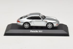 Porsche 911 993 Srebrn Maxichamps 1:43 940063001 Kovina