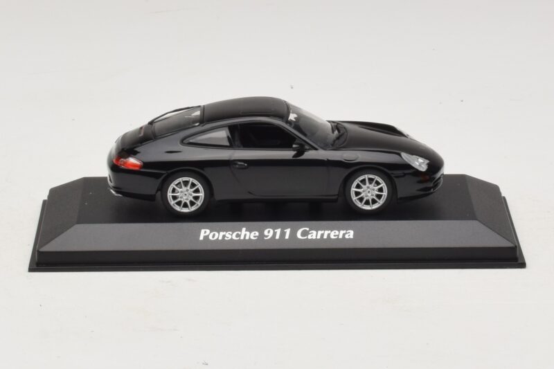 Porsche 911 996 Carrera Črn Maxichamps 1:43 940061020 Kovina
