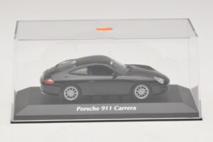 Porsche 911 996 Carrera Črn Maxichamps 1:43 940061020 Kovina – slika 4 od 5