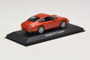 Porsche 911 996 Carrera Orange Metallic Maxichamps 1:43 940061021 Kovina – slika 2 od 5