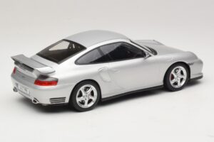Porsche 911 996 GT2 Srebrn KK-Scale 1:18 KKDC181451 Kovina – slika 2 od 6