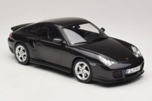 Porsche 911 996 Turbo Črna Metalik KK-Scale 1:18 KKDC181472 Kovina – slika 4 od 6