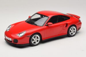 Porsche 911 996 Turbo Rdeč KK-Scale 1:18 Porsche 911 996 Turbo Rdeč KK-Scale 1:18 KKDC181474 Kovina