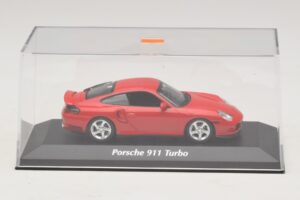 Porsche 911 996 Turbo Rdeč Maxichamps 1:43 940069300 Kovina – slika 4 od 5