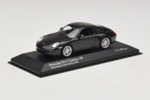 Porsche 911 997 Carrera 4S Siva Metalik Minichamps 1:43 403066430 Kovina – slika 2 od 5