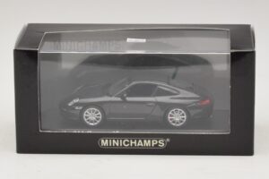 Porsche 911 997 Carrera 4S Siva Metalik Minichamps 1:43 403066430 Kovina – slika 5 od 5