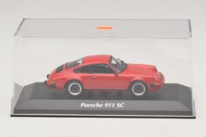 Porsche 911 SC Rdeč Maxichamps 1:43 940062021 Kovina – slika 4 od 5