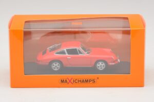 Porsche 911S Oranžen Maxichamps 1:43 940067120 Kovina – slika 5 od 5