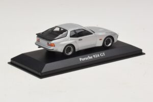 Porsche 924 GT Srebrn Maxichamps 1:43 940066122 Kovina – slika 2 od 5