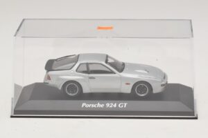Porsche 924 GT Srebrn Maxichamps 1:43 940066122 Kovina – slika 4 od 5
