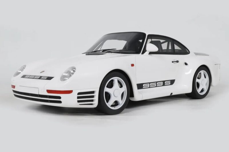 Porsche 959 Sport Grand Prix White GT Spirit 1:12 GT1006 Smola