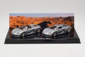 Porsche Carrera GT Spider & Kupe Komplet Srebrn Minichamps 1:43 WAP02010314 Kovina
