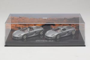 Porsche Carrera GT Spider & Kupe Komplet Srebrn Minichamps 1:43 WAP02010314 Kovina – slika 4 od 5