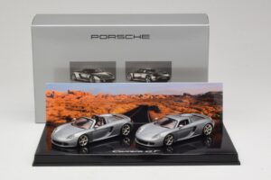 Porsche Carrera GT Spider & Kupe Komplet Srebrn Minichamps 1:43 WAP02010314 Kovina – slika 5 od 5