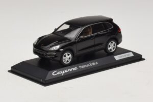 Porsche Cayenne 9PA Platinasta Izdaja Črn Minichamps 1:43 WAP0200160E Kovina – slika 2 od 5
