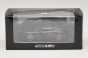 Porsche Cayman GT4 981 Black Metallic Minichamps 1:43 410066121 Diecast – slika 5 od 5