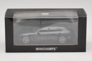 Porsche Panamera 971 4 E-Hybrid Sport Turismo Siv Minichamps 1:43 410066112 Diecast – slika 5 od 5