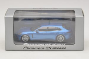 Porsche Panamera 971 4S Diesel Modra Metalik Minichamps 1:43 WAP0207600H Kovina – slika 5 od 5