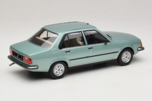 Renault 18 Svetlo Zelena MCG 1:18 MCG18596 Kovina – slika 2 od 6