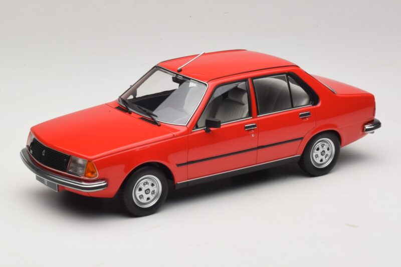 Renault 18 Rdeč MCG 1:18 MCG18595 Kovina