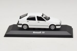 Renault 19 Bel Maxichamps 1:43 940113700 Diecast
