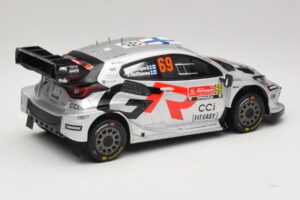 Toyota GR Yaris Rally1 #69 K. Rovanpera / J. Halttunen Rally Portugal 2025 IXO 1:18 18RMC250B Kovina – slika 2 od 6