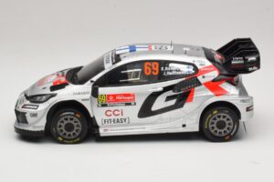 Toyota GR Yaris Rally1 #69 K. Rovanpera / J. Halttunen Rally Portugal 2025 IXO 1:18 18RMC250B Kovina – slika 3 od 6
