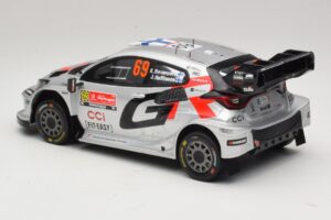 Toyota GR Yaris Rally1 #69 K. Rovanpera / J. Halttunen Rally Portugal 2025 IXO 1:18 18RMC250B Kovina – slika 5 od 6