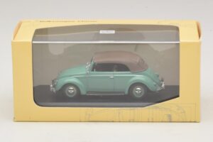 Volkswagen 1200 Kabriolet Mehka Streha Zelen Minichamps 1:43 430052042 Kovina – slika 5 od 5