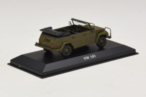 Volkswagen 181 Olivno Zelen Maxichamps 1:43 940050030 Kovina – slika 2 od 5