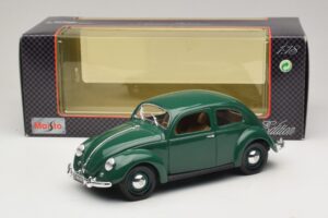 Volkswagen Beetle Zelena Maisto 1:18 32820 Kovina – slika 8 od 8
