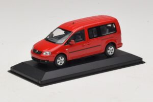 Volkswagen Caddy 2K Bus Rdeč Minichamps 1:43 CADDY009 Kovina – slika 2 od 5