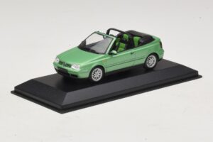 Volkswagen Golf Mk4 Kabriolet Zelena Metalik Minichamps 1:43 430058335 Kovina – slika 2 od 5