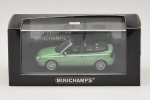 Volkswagen Golf Mk4 Kabriolet Zelena Metalik Minichamps 1:43 430058335 Kovina – slika 5 od 5