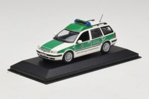 Volkswagen Golf Mk4 Variant Polizei Minichamps 1:43 430056090 Kovina – slika 2 od 5