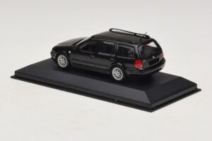 Volkswagen Golf Mk4 Variant Sport Highline BBS Edition Črn Minichamps 1:43 GOLF008 Kovina – slika 3 od 5